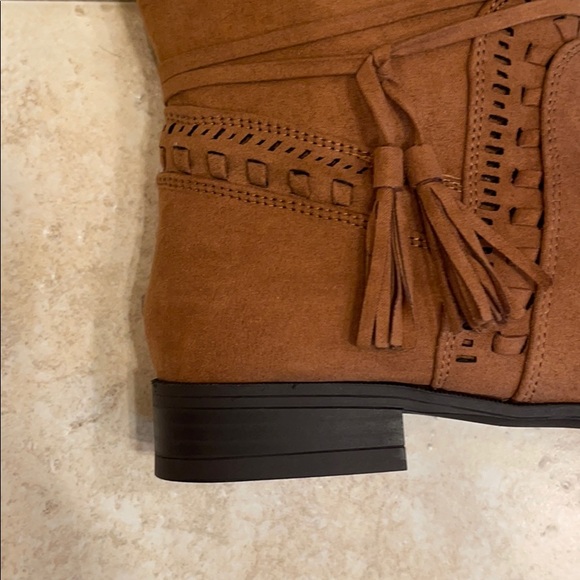 Boots - Wide Calf - Picture 7 of 7